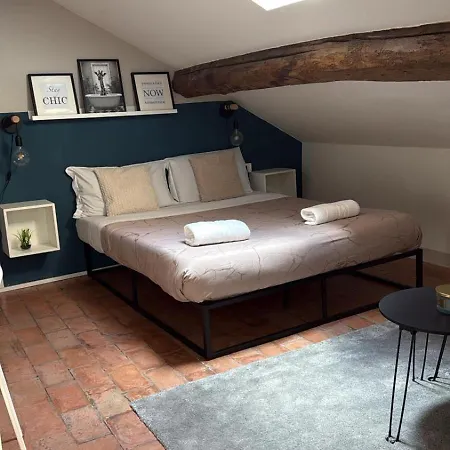 Centro Con Ascensore Borgo 22