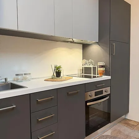 Апартаменти Centro Con Ascensore Borgo 22